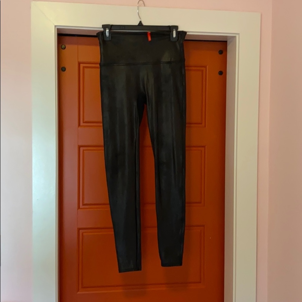 Spanx faux leather black leggings size large